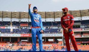 IND vs WI 3rd ODI: भारत की नजर क्लीन स्वीप पर, टॉस जीतकर पहले बल्लेबाजी, शुरुआत में लगे झटके